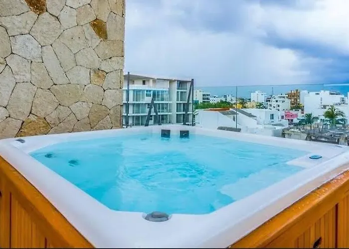 Lujoso Departamento En El Corazón De Playa Playa del Carmen
